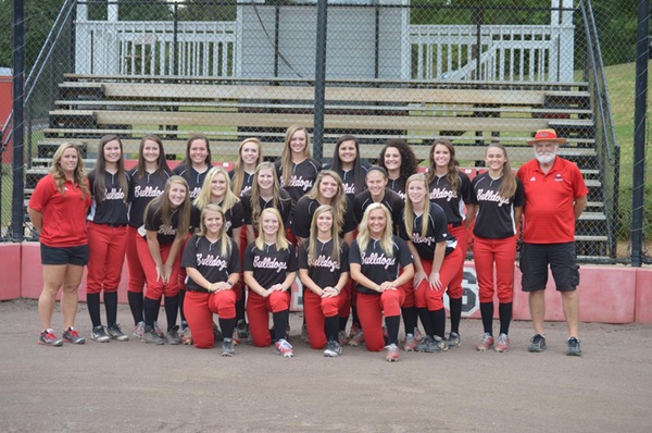 The GMC Softball Team bounces back and picks up Two Wins at Home